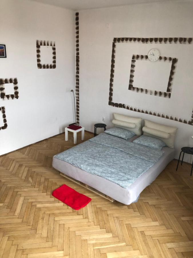 Pokoj 11A Apartment Krakow Ngoại thất bức ảnh